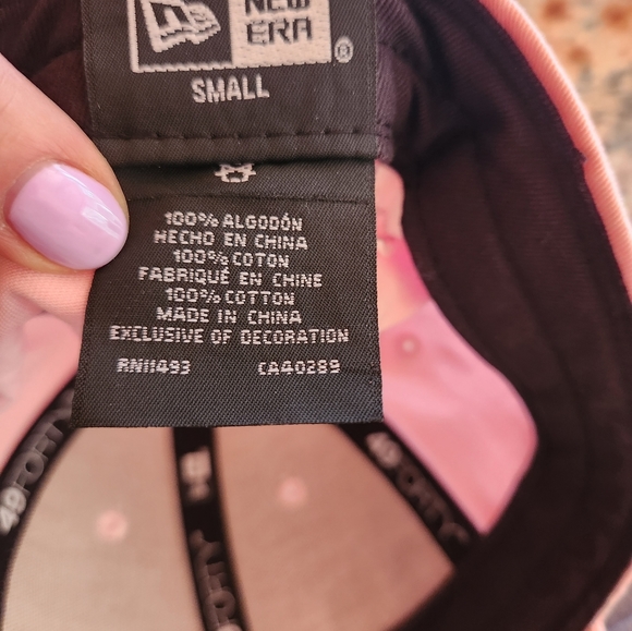 Hat 👒 - Picture 5 of 5